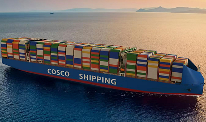 COSCO SHIPPING 12 Adet 14.000 TEU Çift Yakıtlı Konteyner Gemisi İnşa Ediyor